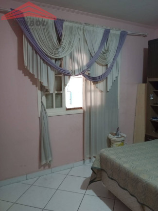 Imagem Casa de Condomínio com 4 Quartos à Venda, 170 m² em Recanto Iv Centenário - Jundiaí