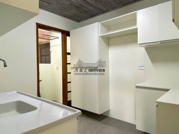 Imagem Apartamento com 3 Quartos à Venda, 110 m² em Vila Abernessia - Campos Do Jordão