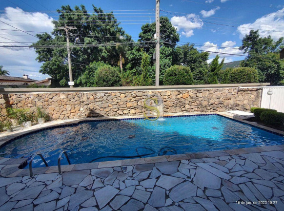 Imagem Casa com 3 Quartos para Alugar, 260 m² em Vila Petrópolis - Atibaia Imagem Casa com 3 Quartos para Alugar, 260 m² em Vila Petrópolis - Atibaia