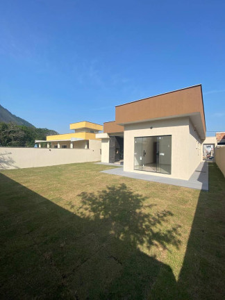 Imagem Casa com 3 Quartos à Venda,  em Cajueiros - Maricá