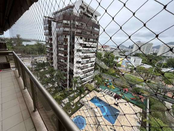 Imagem Apartamento com 3 Quartos à Venda, 136 m² em Barra Da Tijuca - Rio De Janeiro