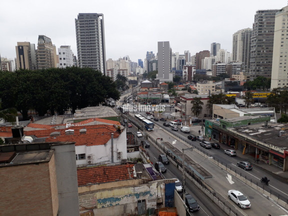 Imagem Apartamento com 1 Quarto para Alugar, 32 m² em Vila Olímpia - São Paulo Imagem Apartamento com 1 Quarto para Alugar, 32 m² em Vila Olímpia - São Paulo
