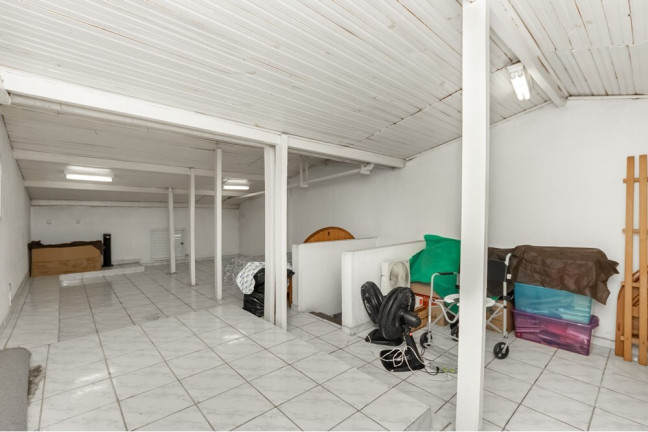 Imagem Casa com 3 Quartos à Venda, 260 m²