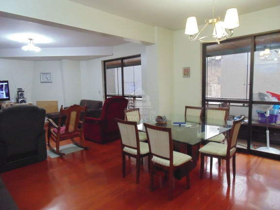 Imagem Apartamento com 3 Quartos à Venda, 222 m² em Centro - Santa Maria Imagem Apartamento com 3 Quartos à Venda, 222 m² em Centro - Santa Maria