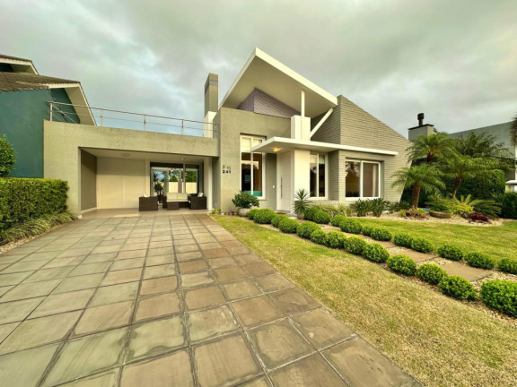 Casa com 3 Quartos à Venda, 210 m² em Zona Nova - Capao Da Canoa
