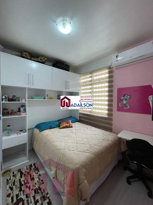 Imagem Imóvel com 3 Quartos à Venda, 1 m²
