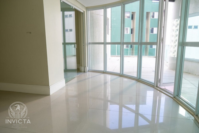 Imagem Apartamento com 3 Quartos à Venda, 254 m² em Centro - Balneário Camboriú Imagem Apartamento com 3 Quartos à Venda, 254 m² em Centro - Balneário Camboriú