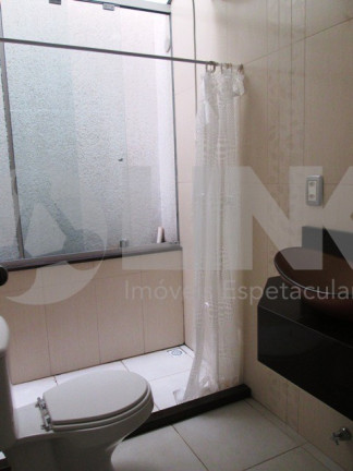 Imagem Casa com 4 Quartos à Venda, 175 m² em Jardim Itu - Porto Alegre