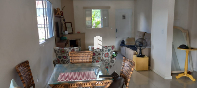 Imagem Imóvel com 9 Quartos à Venda, 380 m² em Centro - Santa Maria