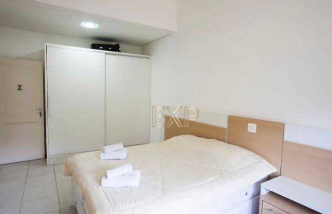 Imagem Casa com 9 Quartos à Venda, 757 m² em Cacupé - Florianópolis Imagem Casa com 9 Quartos à Venda, 757 m² em Cacupé - Florianópolis