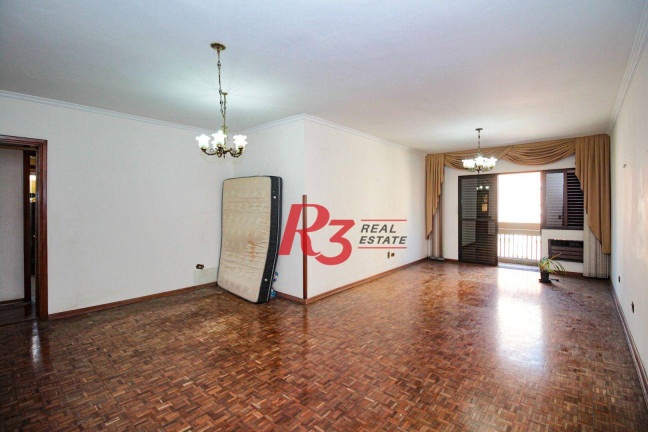 Apartamento com 3 Quartos à Venda, 133 m² em Gonzaga - Santos