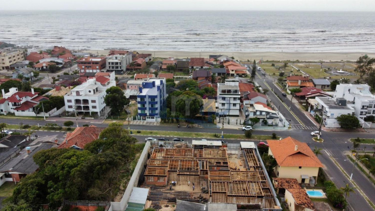 Imagem Apartamento com 2 Quartos à Venda, 69 m² em Praia Da Cal - Torres