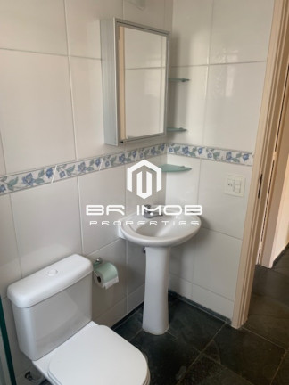 Imagem Imóvel com 2 Quartos à Venda, 70 m² em Vila Olímpia - São Paulo Imagem Imóvel com 2 Quartos à Venda, 70 m² em Vila Olímpia - São Paulo