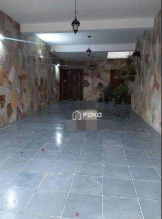 Imagem Sobrado com 5 Quartos à Venda ou Locação, 500 m² em Vila Galvão - Guarulhos Imagem Sobrado com 5 Quartos à Venda ou Locação, 500 m² em Vila Galvão - Guarulhos