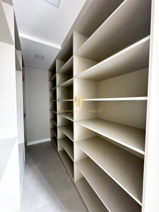 Imagem Apartamento com 2 Quartos para Alugar, 93 m² em Centro - Balneário Camboriú