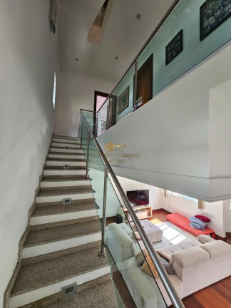 Imagem Casa com 6 Quartos à Venda, 300 m² em Tijuca - Teresópolis Imagem Casa com 6 Quartos à Venda, 300 m² em Tijuca - Teresópolis