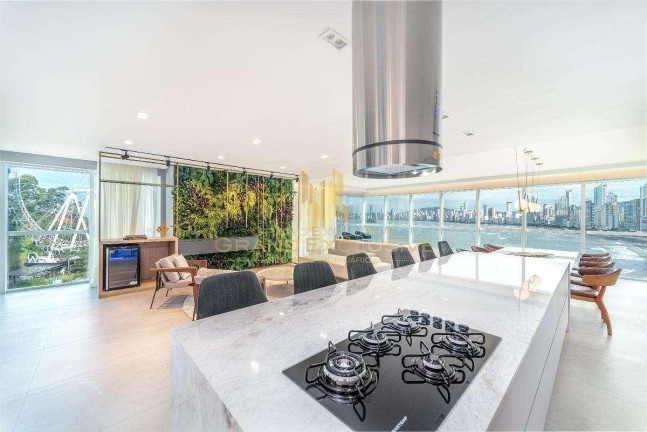 Imagem Apartamento com 4 Quartos à Venda, 283 m² em Centro - Balneário Camboriú