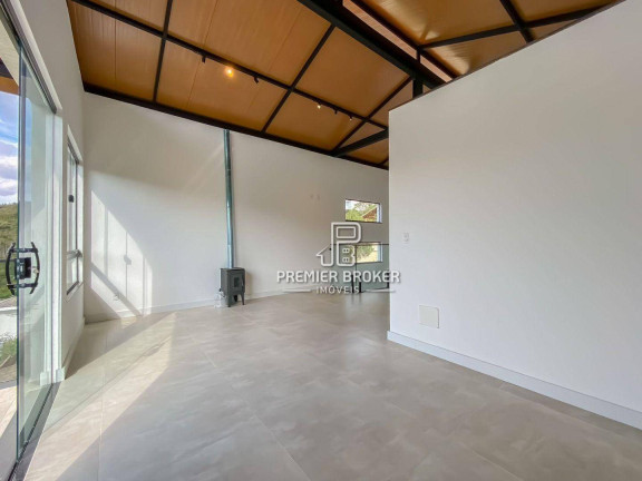 Imagem Casa com 3 Quartos à Venda, 145 m² em Albuquerque - Teresópolis