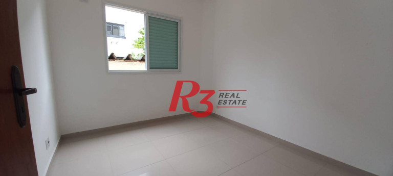 Imagem Casa com 3 Quartos à Venda, 300 m² em Encruzilhada - Santos