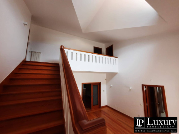 Imagem Casa com 5 Quartos à Venda, 656 m² em Centro - Cascais Imagem Casa com 5 Quartos à Venda, 656 m² em Centro - Cascais