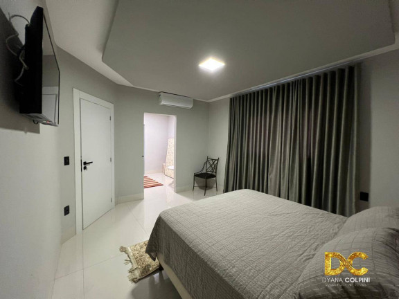 Imagem Casa de Condomínio com 3 Quartos à Venda, 325 m² em Petrópolis - Várzea Grande Imagem Casa de Condomínio com 3 Quartos à Venda, 325 m² em Petrópolis - Várzea Grande