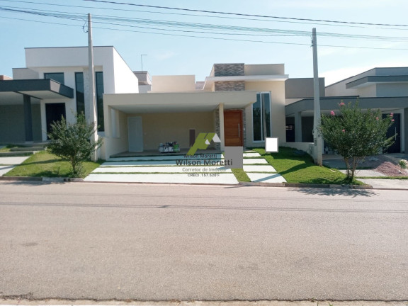 Imagem Casa com 3 Quartos à Venda, 168 m²