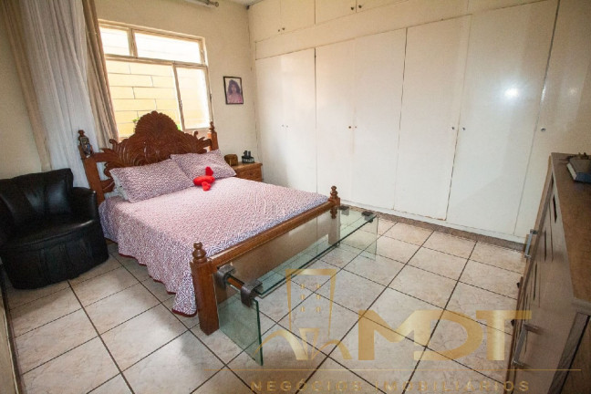 Imagem Casa com 4 Quartos à Venda, 250 m² em Planalto - Belo Horizonte Imagem Casa com 4 Quartos à Venda, 250 m² em Planalto - Belo Horizonte