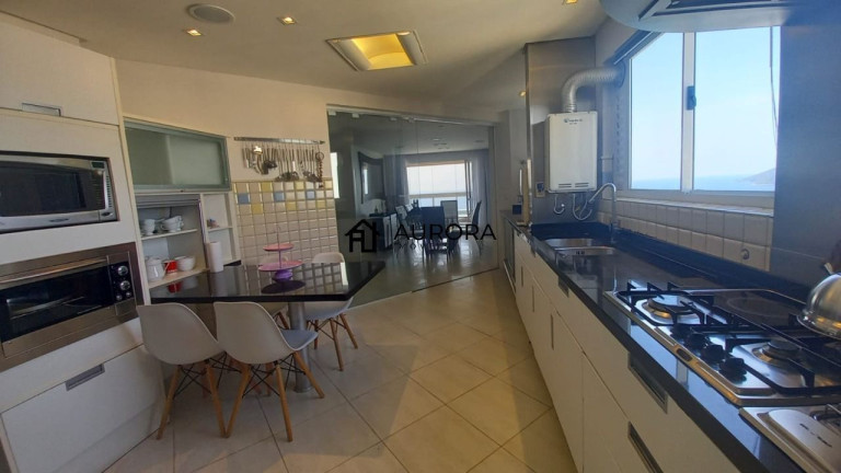Imagem Apartamento com 3 Quartos à Venda, 194 m² em Centro - Balneário Camboriú Imagem Apartamento com 3 Quartos à Venda, 194 m² em Centro - Balneário Camboriú