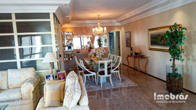 Imagem Apartamento com 4 Quartos à Venda, 213 m² em Meireles - Fortaleza Imagem Apartamento com 4 Quartos à Venda, 213 m² em Meireles - Fortaleza