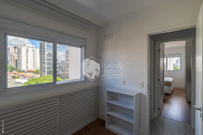 Imagem Apartamento com 2 Quartos à Venda, 70 m² em Campo Belo - São Paulo