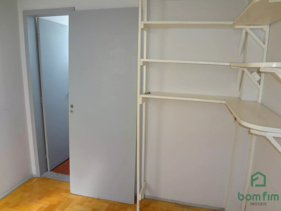 Imagem Apartamento com 3 Quartos para Alugar, 110 m² em Centro - Santa Maria Imagem Apartamento com 3 Quartos para Alugar, 110 m² em Centro - Santa Maria