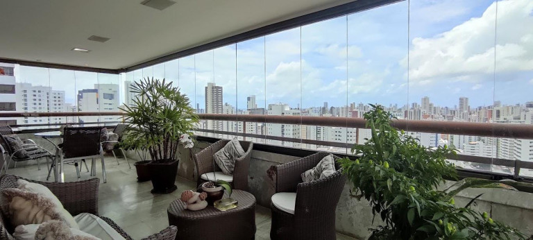 Imagem Apartamento com 4 Quartos à Venda, 517 m² em Jaqueira - Recife Imagem Apartamento com 4 Quartos à Venda, 517 m² em Jaqueira - Recife