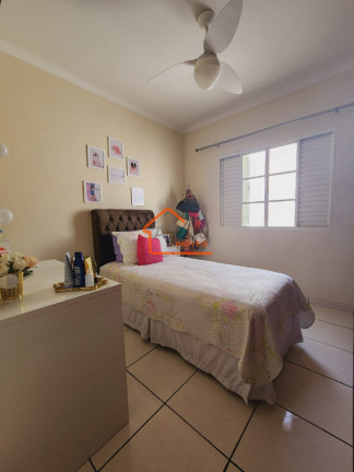 Imagem Casa com 3 Quartos à Venda, 110 m² em Aterrado - Mogi Mirim