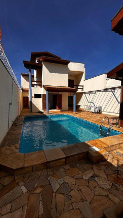 Sobrado com 3 Quartos à Venda, 333 m² em Jardim Das Nações - Taubaté