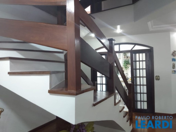Imagem Sobrado com 3 Quartos à Venda, 320 m² em Parque Das Nações - Santo André