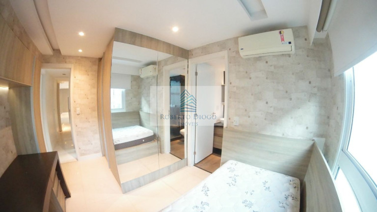 Imagem Imóvel com 4 Quartos à Venda, 158 m² em Icaraí - Niterói Imagem Imóvel com 4 Quartos à Venda, 158 m² em Icaraí - Niterói