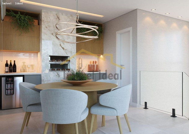 Imagem Casa com 3 Quartos à Venda, 160 m² em Santa Felicidade - Curitiba Imagem Casa com 3 Quartos à Venda, 160 m² em Santa Felicidade - Curitiba