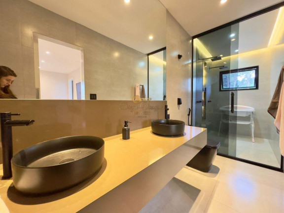 Imagem Casa com 4 Quartos à Venda, 405 m² em Albuquerque - Teresópolis Imagem Casa com 4 Quartos à Venda, 405 m² em Albuquerque - Teresópolis