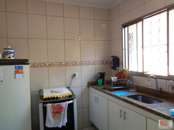 Imagem Casa com 3 Quartos à Venda, 179 m² em Vila Anglo - São Paulo