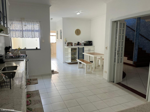 Imagem Sobrado com 3 Quartos à Venda, 330 m² em Vila Alice - Santo André