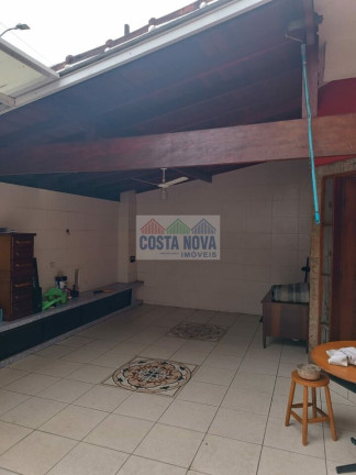 Imagem Casa com 2 Quartos à Venda, 84 m² Imagem Casa com 2 Quartos à Venda, 84 m²