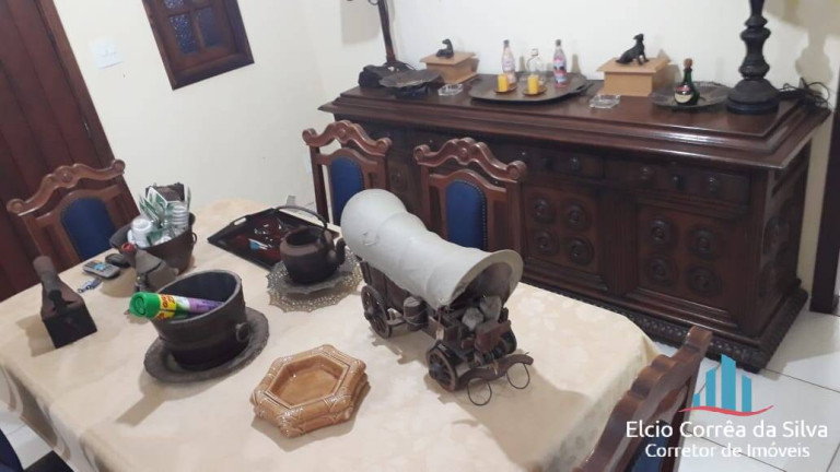 Imagem Casa com 5 Quartos para Alugar, 300 m² em Centro - Avaré