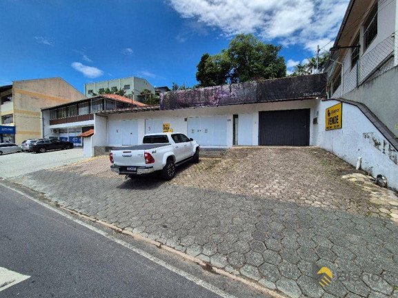 Imagem Casa com 2 Quartos à Venda, 155 m² em Asilo - Blumenau Imagem Casa com 2 Quartos à Venda, 155 m² em Asilo - Blumenau