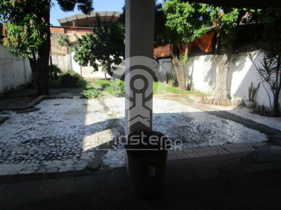 Imagem Sobrado com 8 Quartos à Venda, 530 m² em Centro - Fortaleza