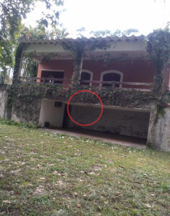 Imagem Chácara com 4 Quartos à Venda, 350 m² em Centro - Guararema