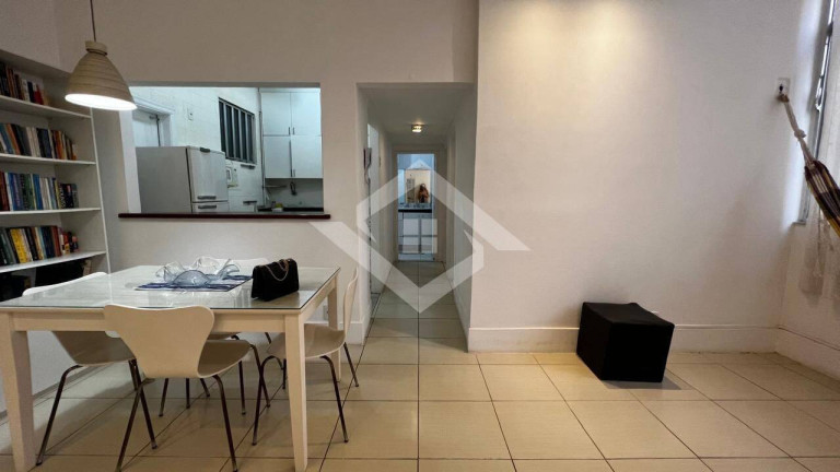 Imagem Apartamento com 2 Quartos à Venda, 80 m² em Copacabana - Rio De Janeiro