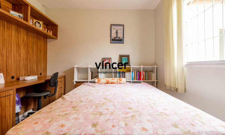 Imagem Casa com 3 Quartos à Venda, 218 m² em Jardim América - Goiânia Imagem Casa com 3 Quartos à Venda, 218 m² em Jardim América - Goiânia