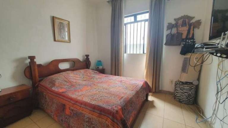 Imagem Casa com 4 Quartos à Venda, 357 m² em Santa Terezinha - Belo Horizonte Imagem Casa com 4 Quartos à Venda, 357 m² em Santa Terezinha - Belo Horizonte
