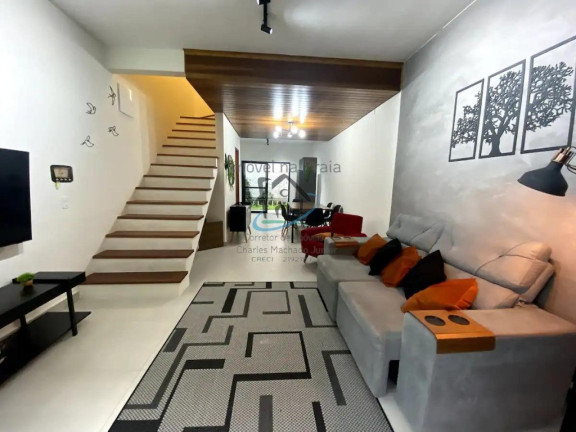 Sobrado com 2 Quartos à Venda, 100 m² em Pontal De Santa Marina - Caraguatatuba