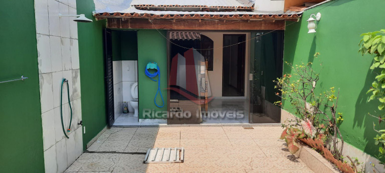 Imagem Casa de Condomínio com 2 Quartos à Venda, 100 m² em Peró - Cabo Frio